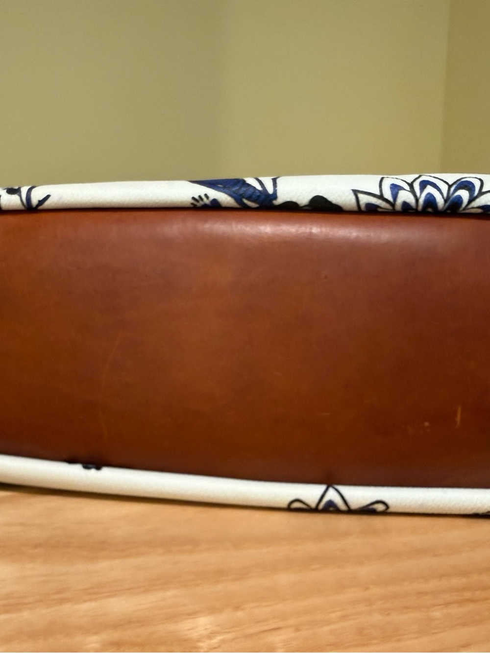 Rare Brahmin All-Day Tote in Blue Delft - Picture 7 of 13